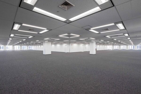 城山トラストタワー